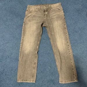 Black Levi’s Jeans